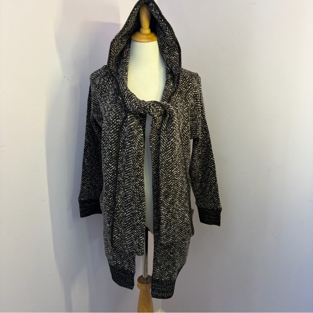 Soft Surroundings Sweater, Hood, NWOT, Size Small Petite